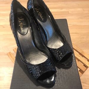 Cole Haan Nike Air black leather heels